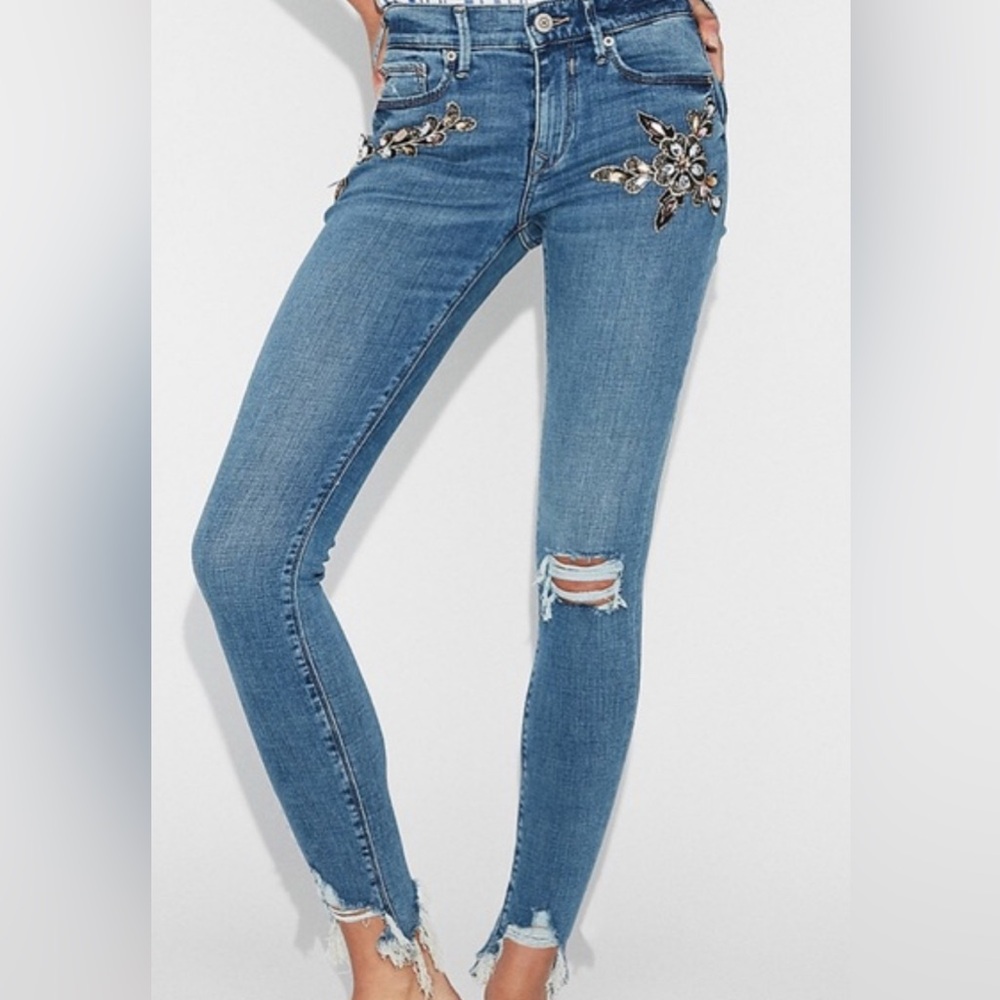 EXPRESS Mid Rise Ankle Legging Denim W/Embroidery + Jewels Jeans Size 10L 33x30